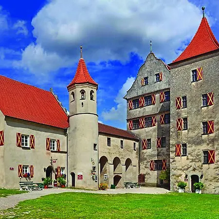 Schlosshotel Harburg 3* Harburg (Bavaria)