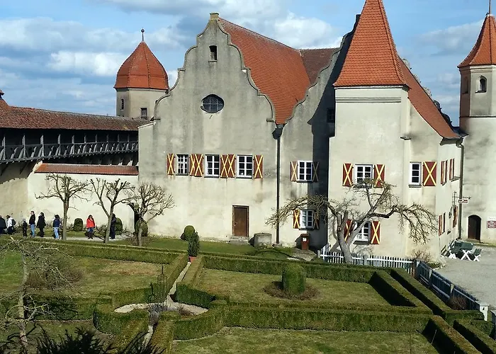 Schlosshotel Harburg Харбург