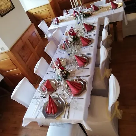 Schlosshotel Harburg Hotel 3*