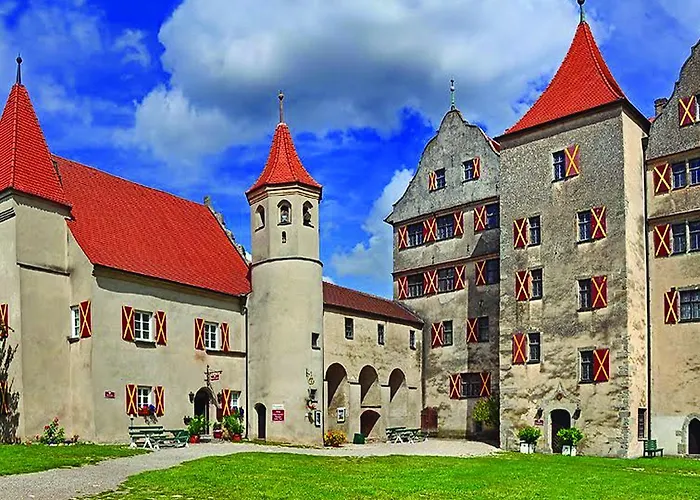 Schlosshotel Harburg 3* Harburg (Bavaria)